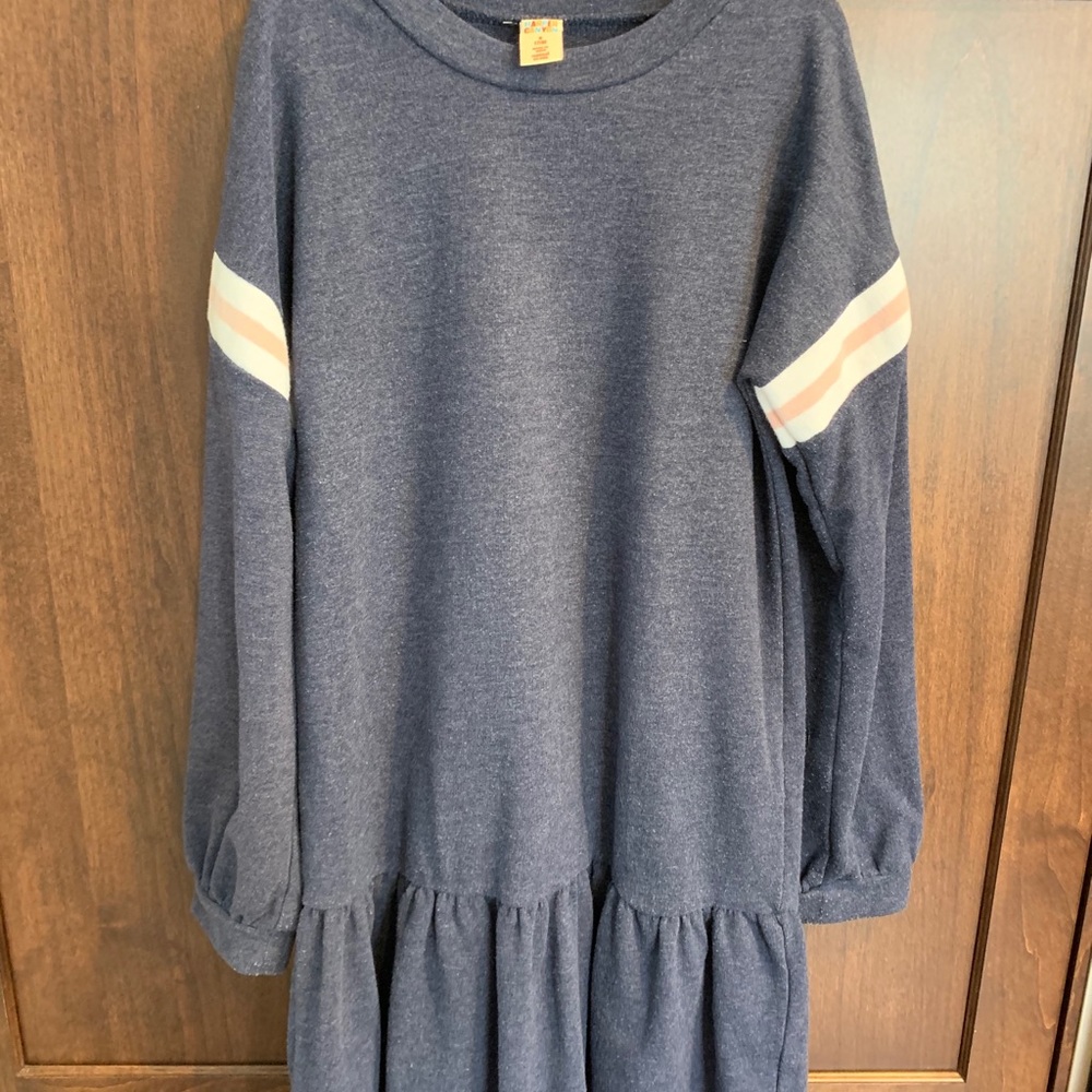 Girls 7/8 Small Drop Waist Sweatshirt Dress